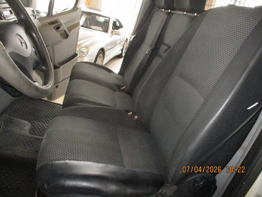 MERCEDES-BENZ Sprinter 2011