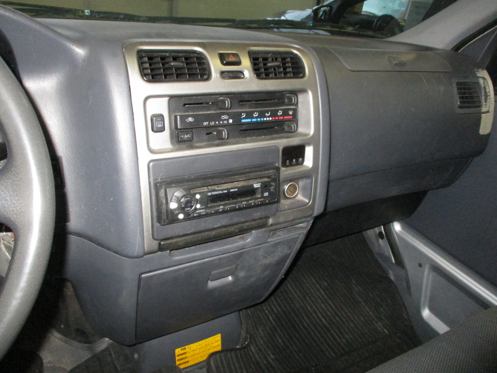 TOYOTA HIACE 2007