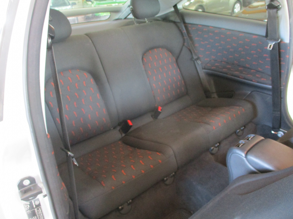 MERCEDES-BENZ C 200 2001