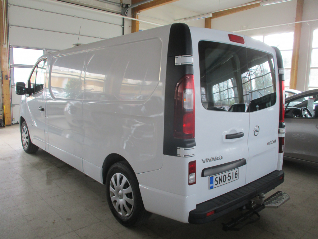 OPEL Vivaro 2016