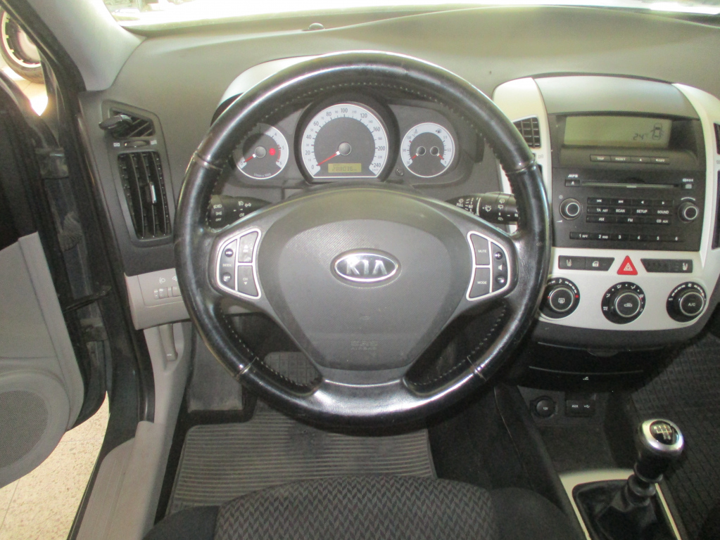 KIA Ceed 2008