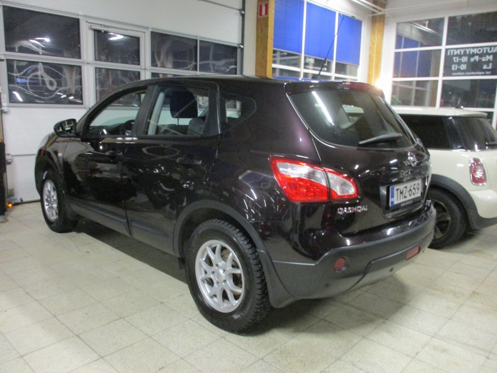 NISSAN Qashqai 2011