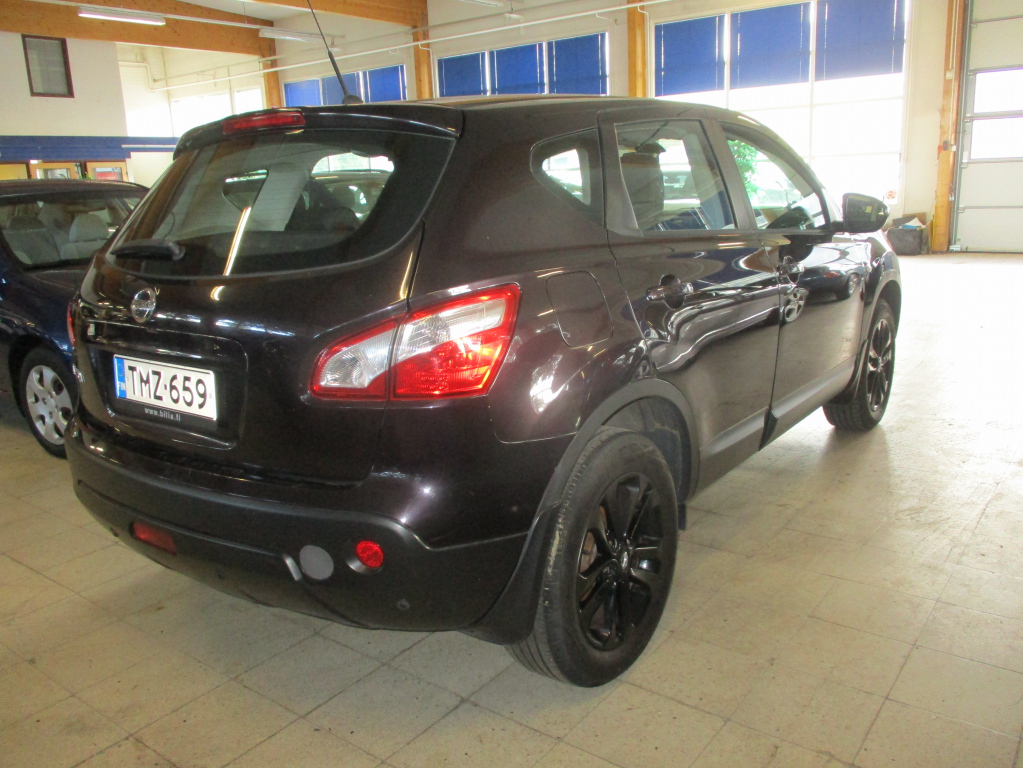 NISSAN Qashqai 2011