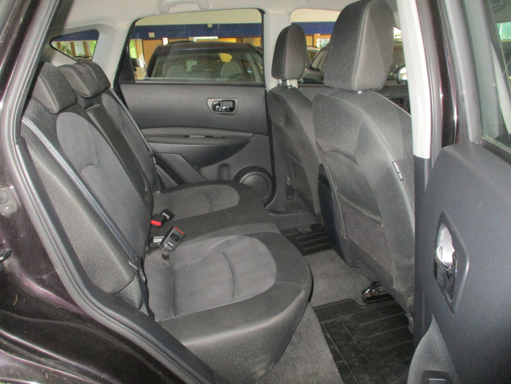 NISSAN Qashqai 2011