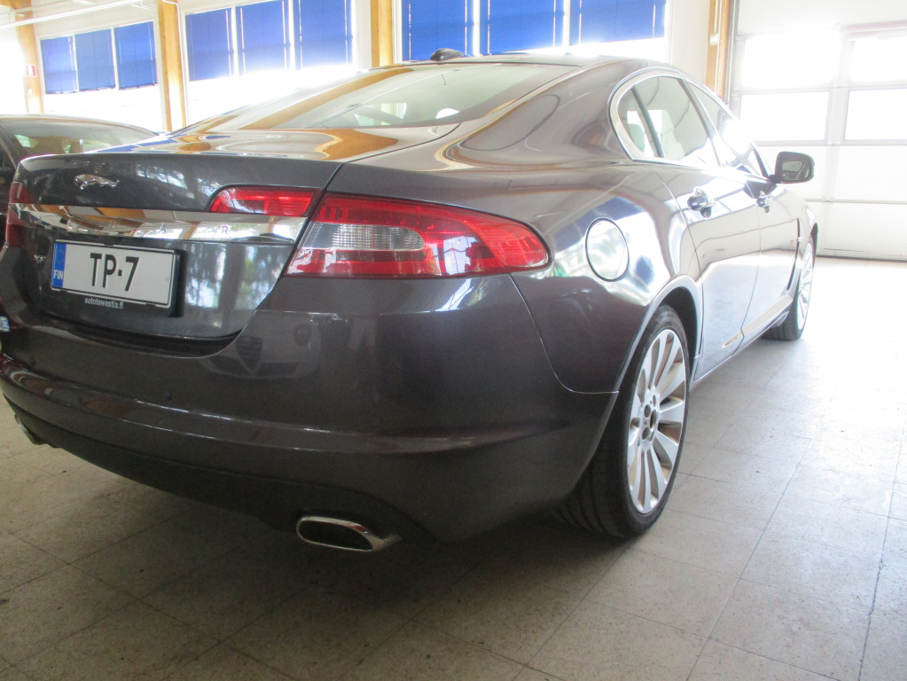 JAGUAR XF 2008