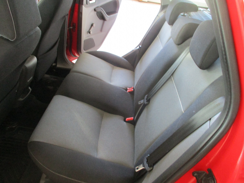 FORD FOCUS 2011