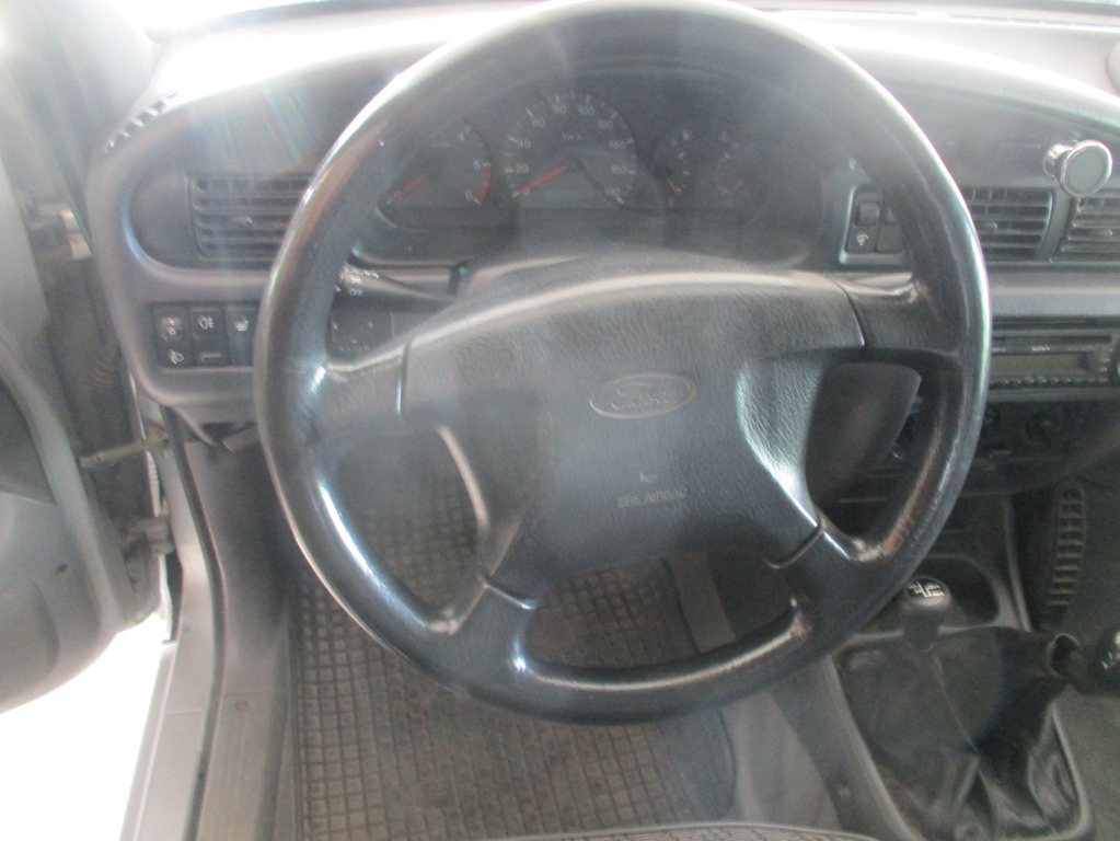 FORD Ranger 2001