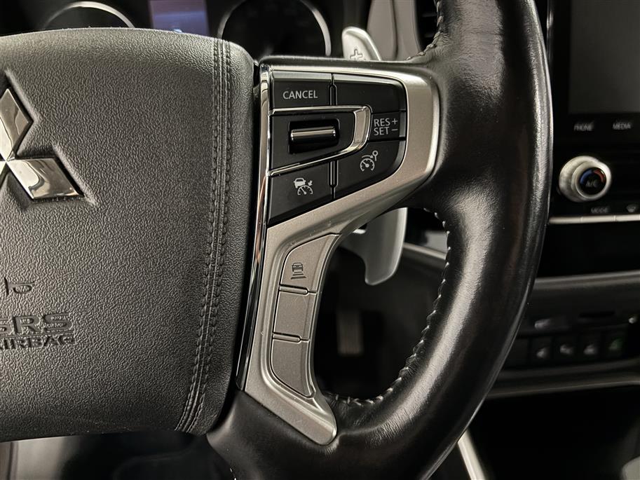 Mitsubishi Outlander PHEV 2020