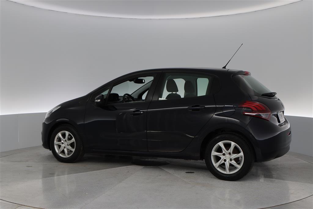 PEUGEOT 208 2015