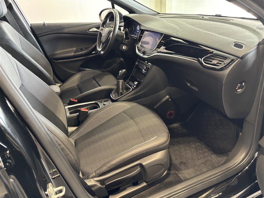 OPEL ASTRA 2021