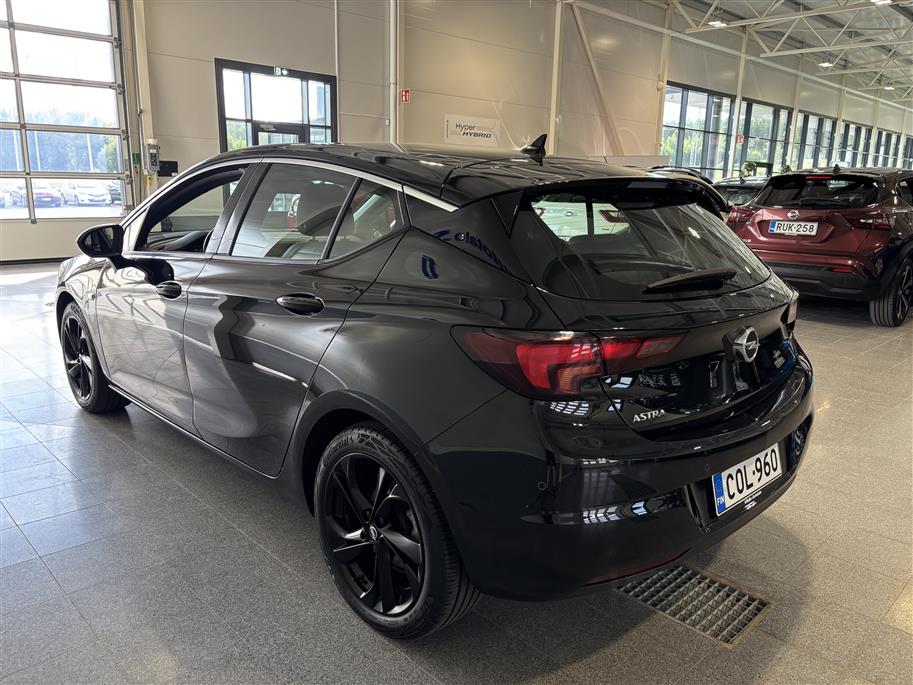 OPEL ASTRA 2021