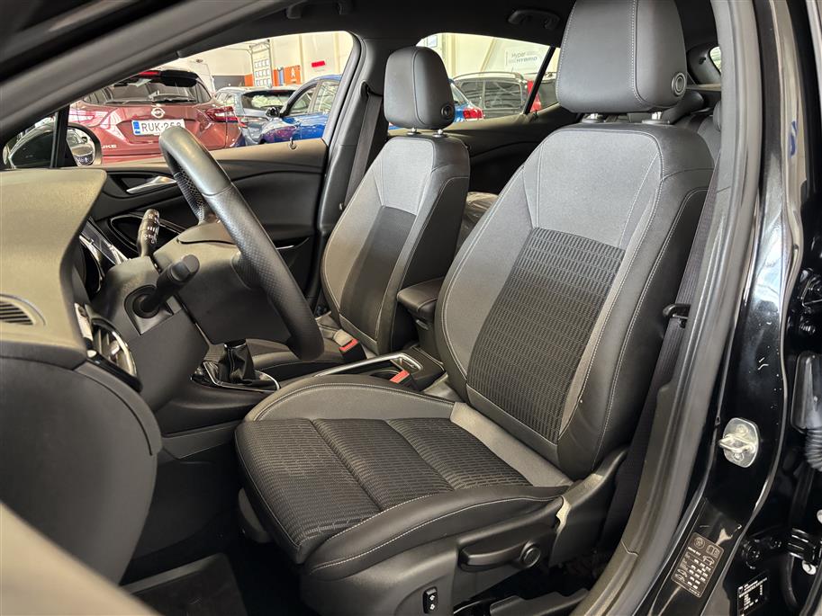 OPEL ASTRA 2021