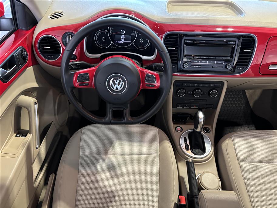 Volkswagen Beetle 2015