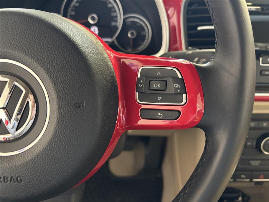 Volkswagen Beetle 2015