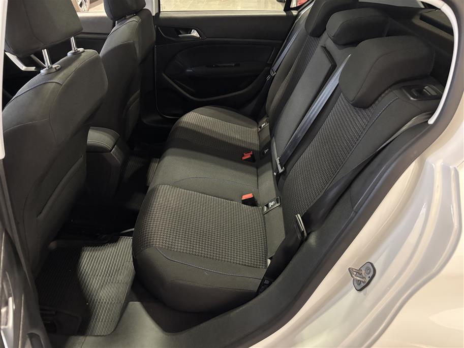 Peugeot 308 2020