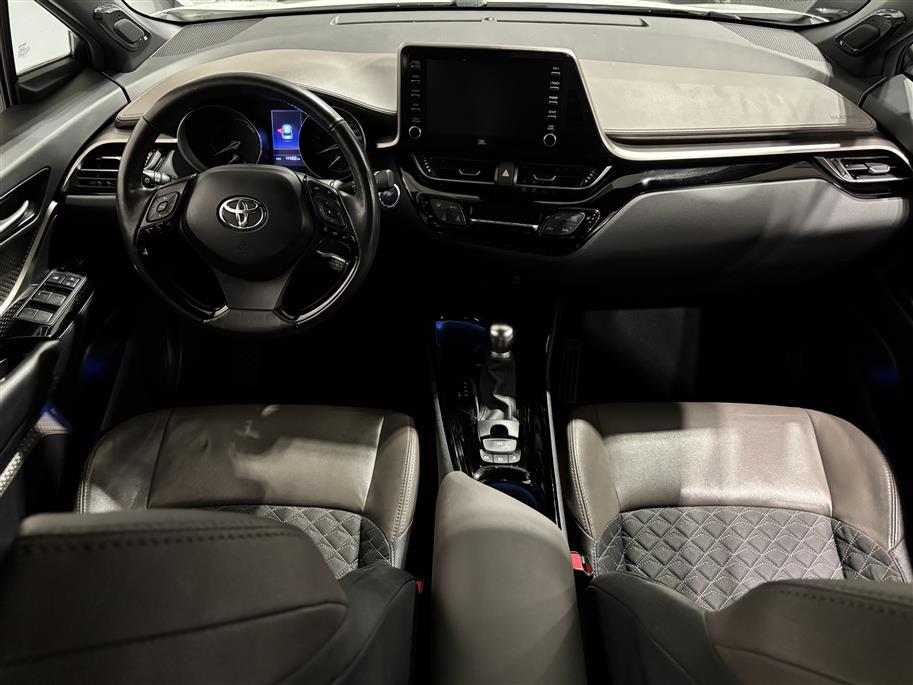TOYOTA C-HR 2020