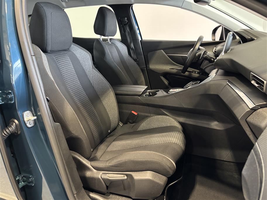 PEUGEOT 3008 2022