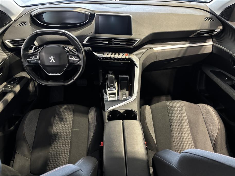 PEUGEOT 3008 2022