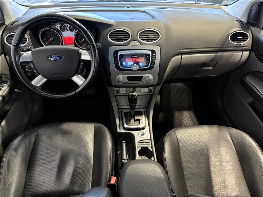 FORD Focus 2011