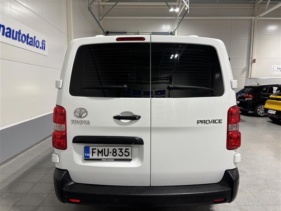 TOYOTA Proace 2017