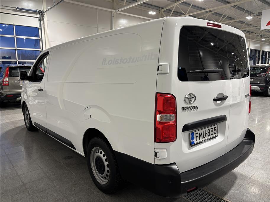 TOYOTA Proace 2017