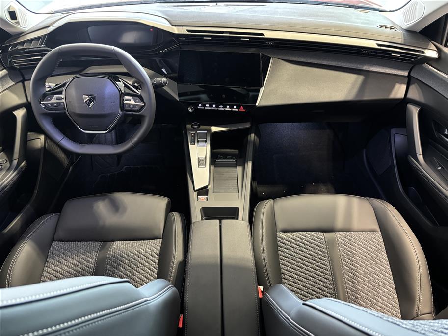 Peugeot 408 2026