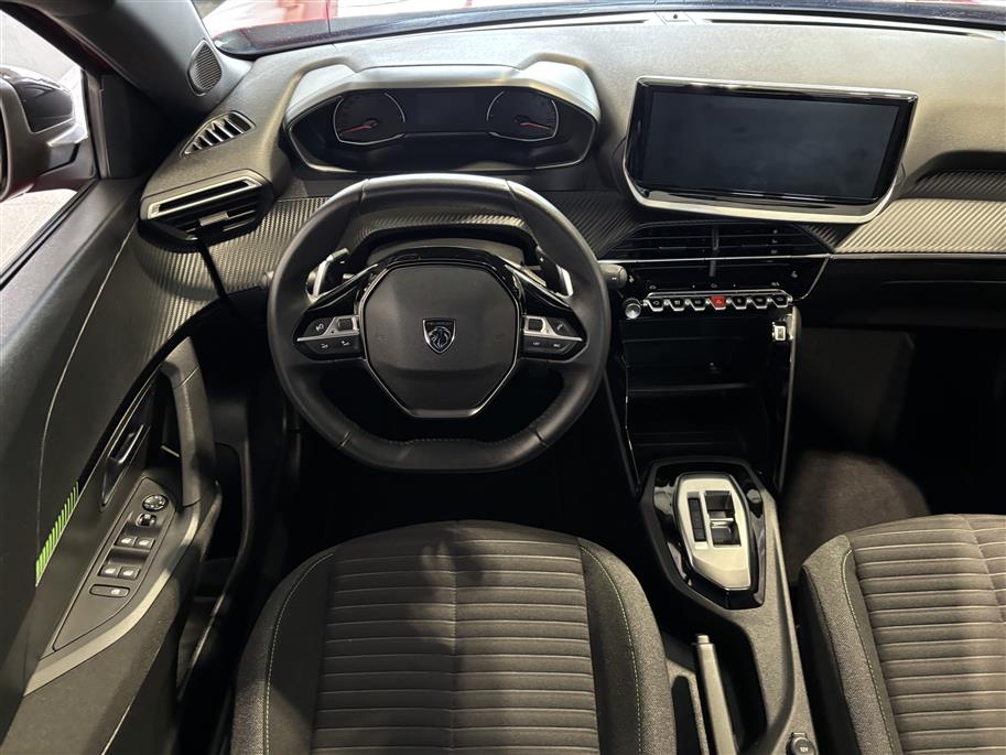 PEUGEOT 2008 2024