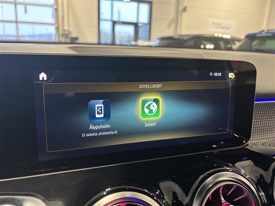 MERCEDES-BENZ GLB 2020