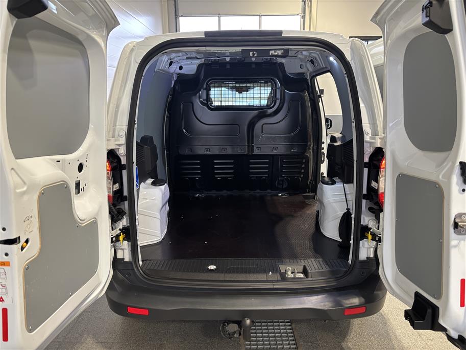 Ford Transit Courier 2021