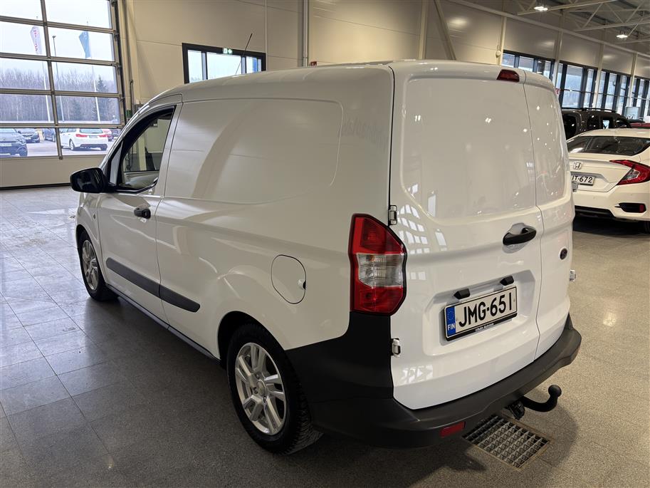 Ford Transit Courier 2021