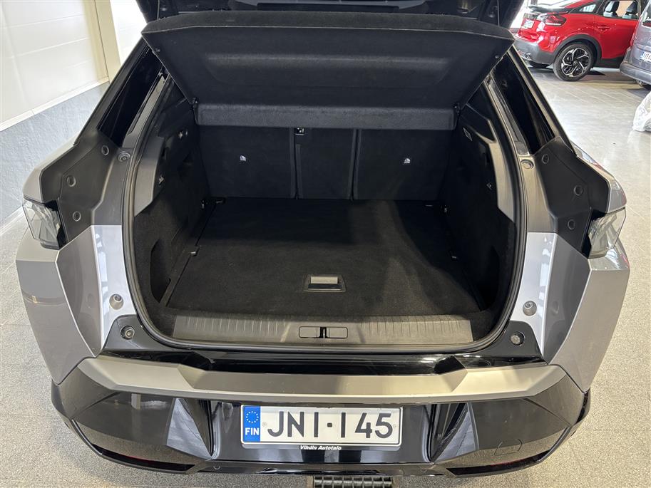 Peugeot E-3008 2024