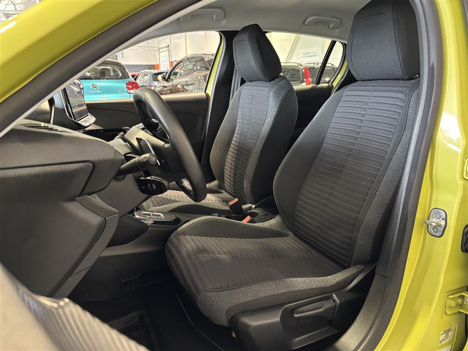 PEUGEOT 208 2024