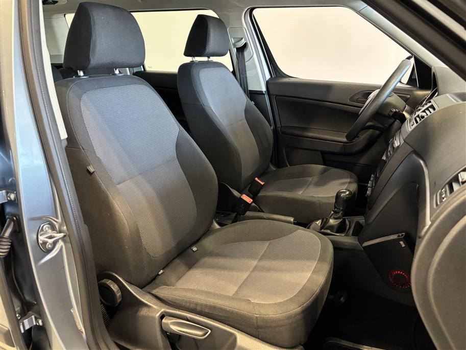SKODA Yeti 2013