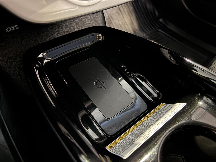 Toyota Prius Plug-in 2019