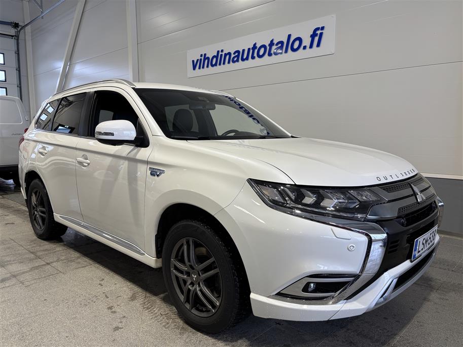 MITSUBISHI Outlander PHEV 2020