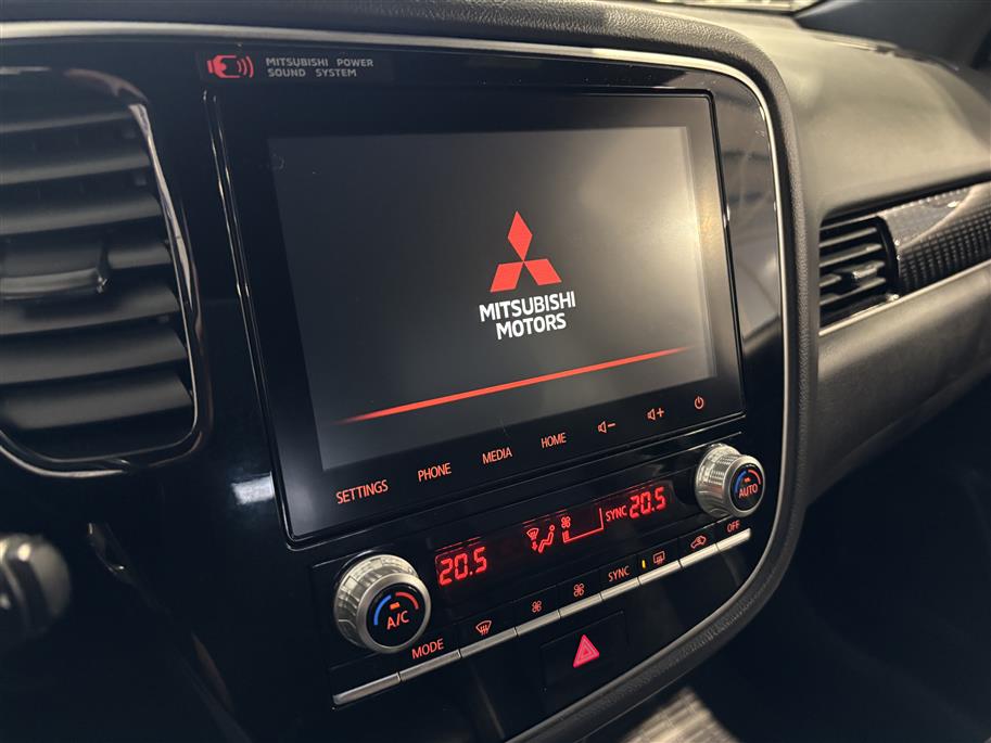 MITSUBISHI Outlander PHEV 2020