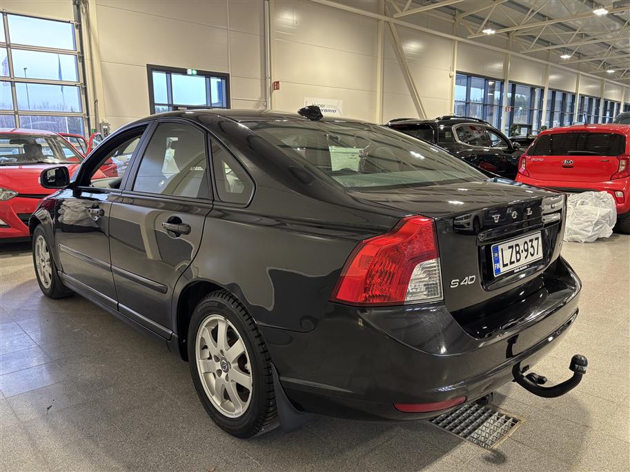 VOLVO S40 2010