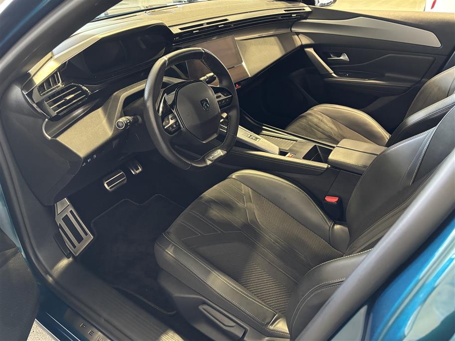 Peugeot 408 2023