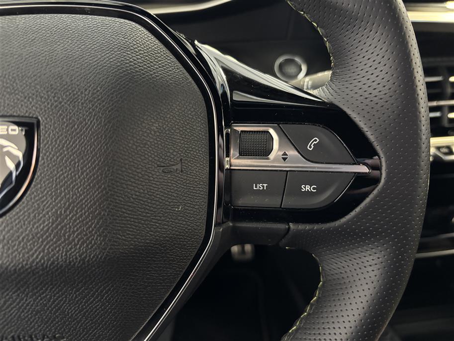 Peugeot e-2008 2024