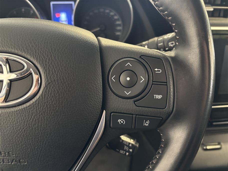 Toyota Auris 2016
