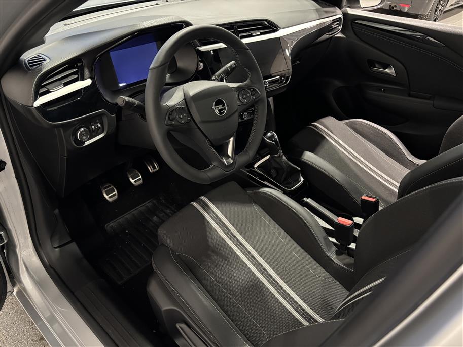Opel Corsa 2024