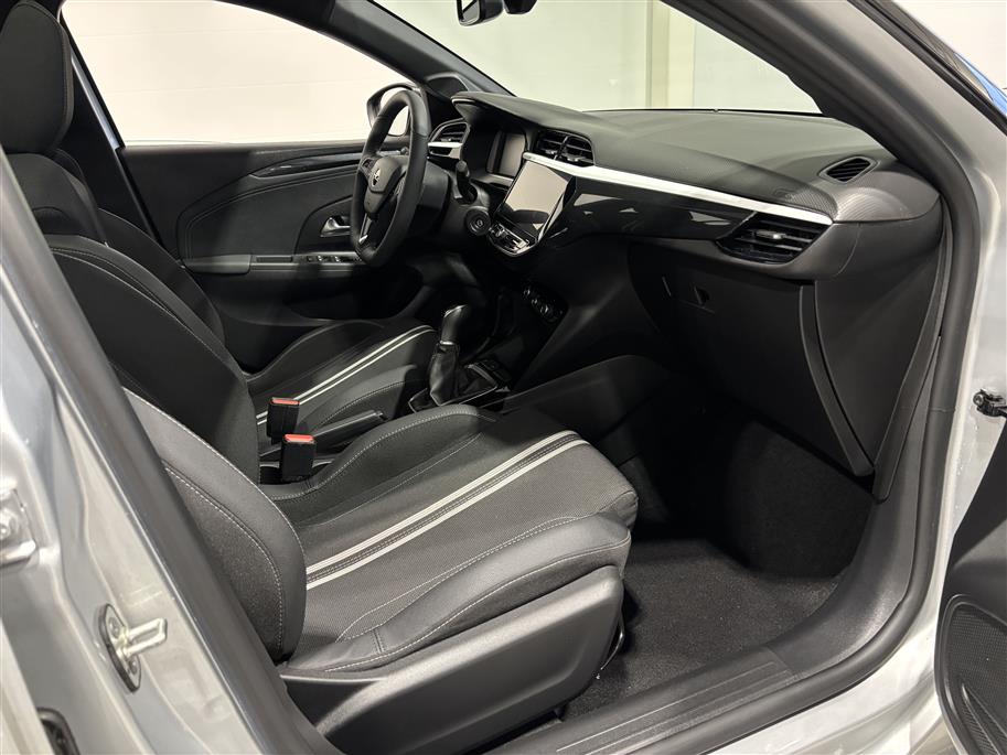 Opel Corsa 2024
