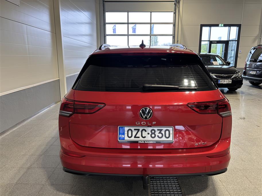 VOLKSWAGEN Golf 2022
