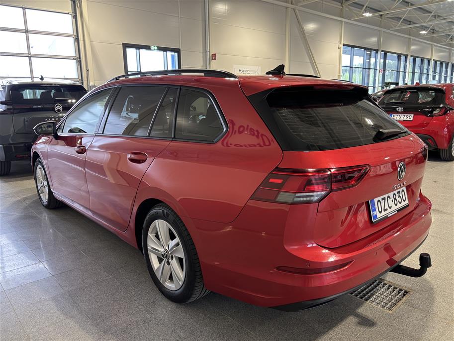 VOLKSWAGEN Golf 2022