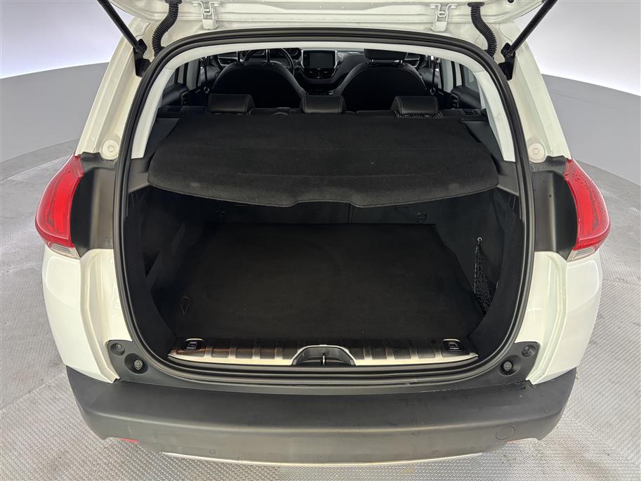 PEUGEOT 2008 2015