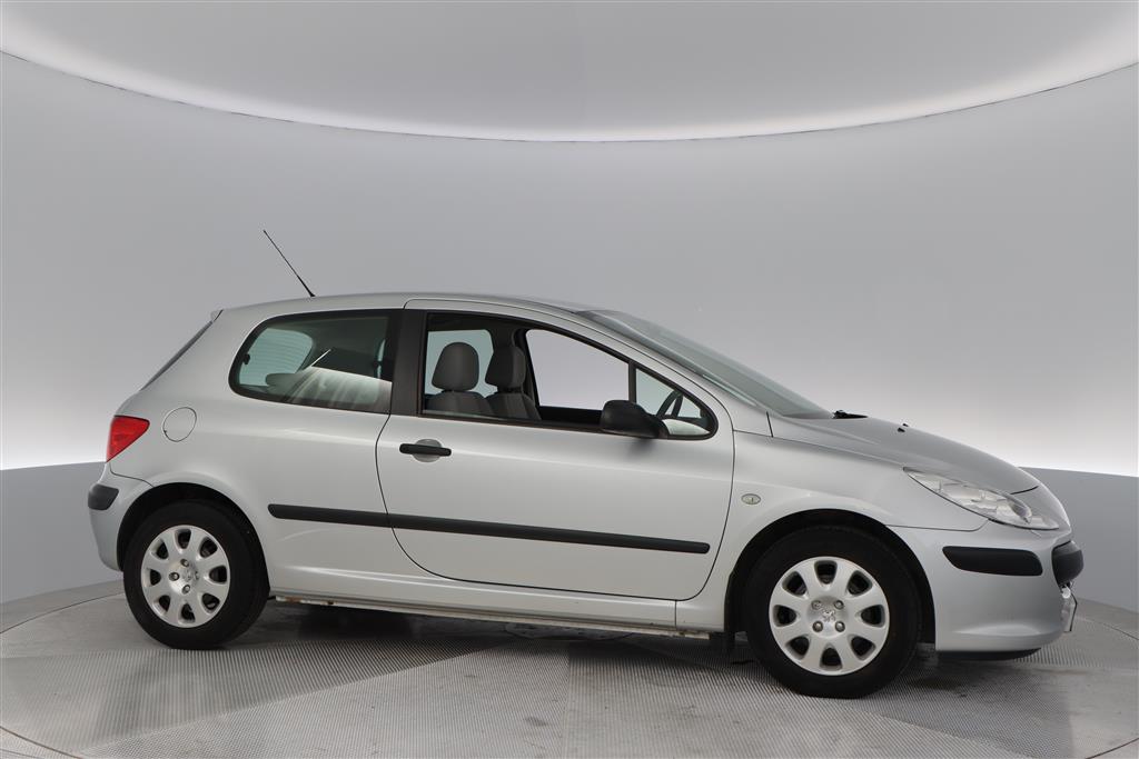 PEUGEOT 307 2005