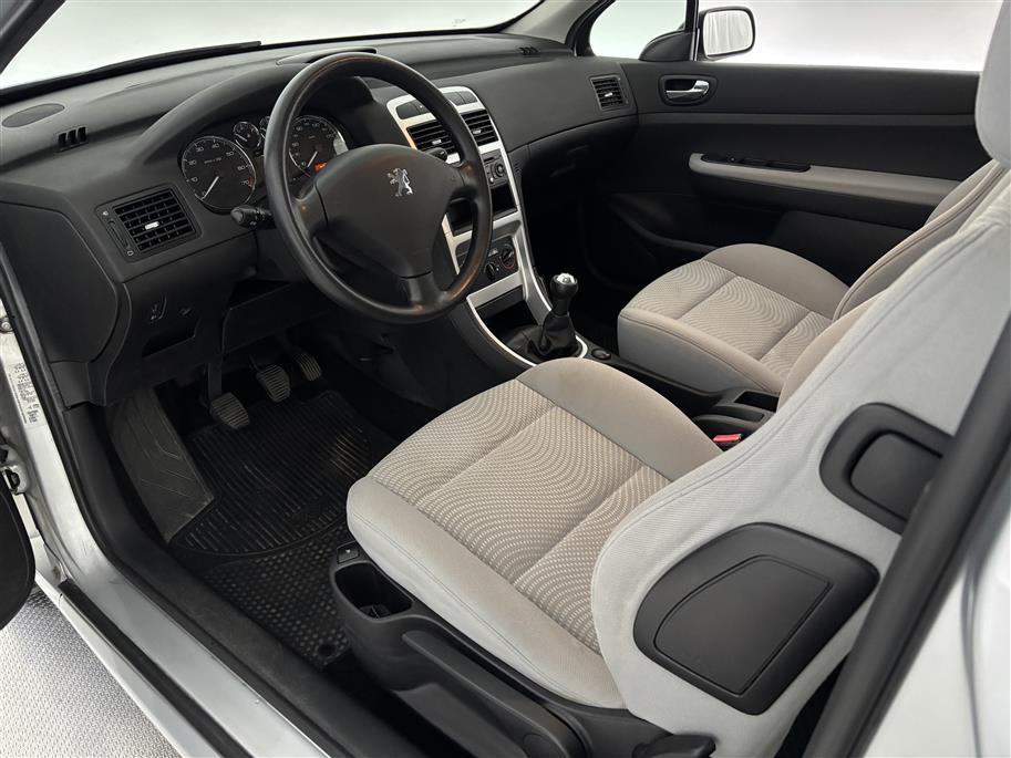 PEUGEOT 307 2005