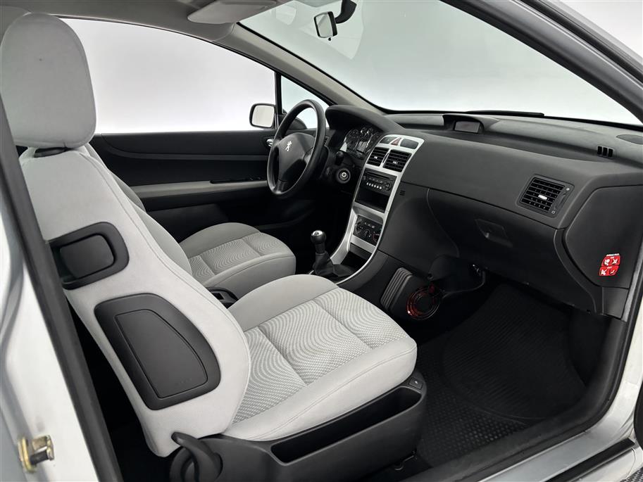 PEUGEOT 307 2005