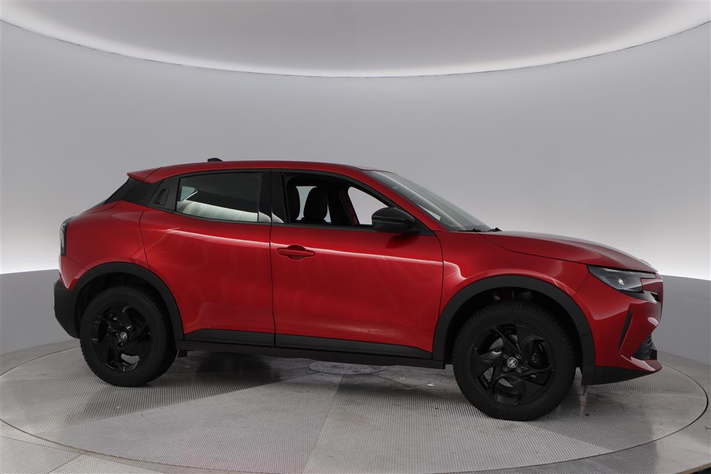 ALFA ROMEO JUNIOR 2026