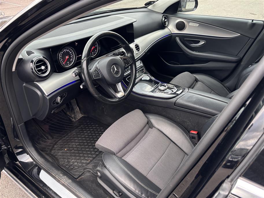 Mercedes-Benz E 2017